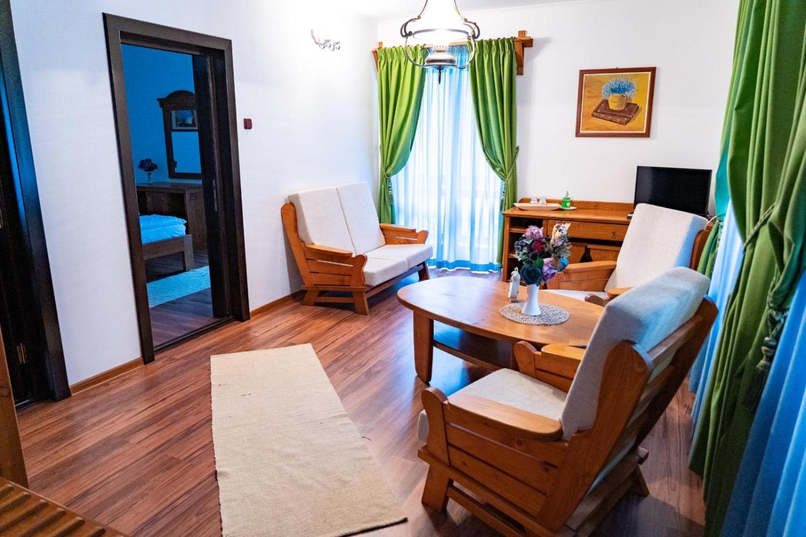 Hotel 5.Evszak Sfântu-Gheorghe Esterno foto